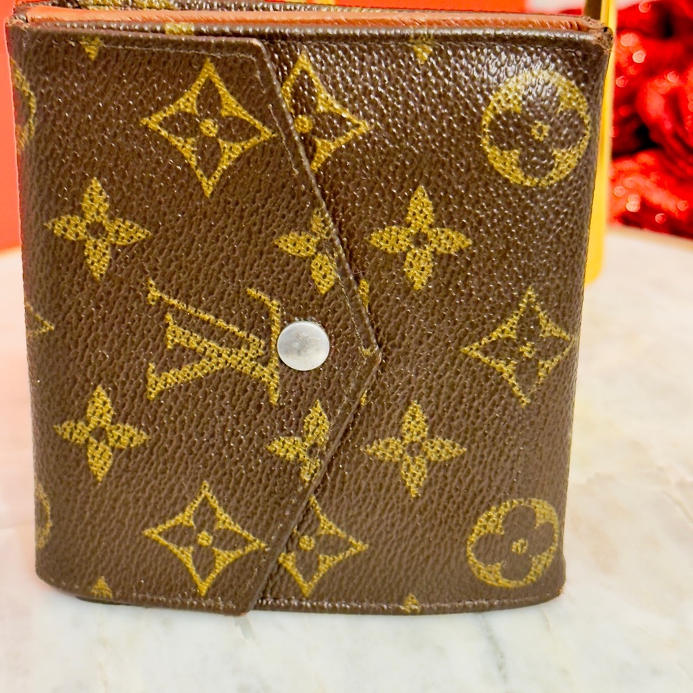 Louis Vuitton Elise Monogram Bifold Compact wallet - Picture 7 of 16